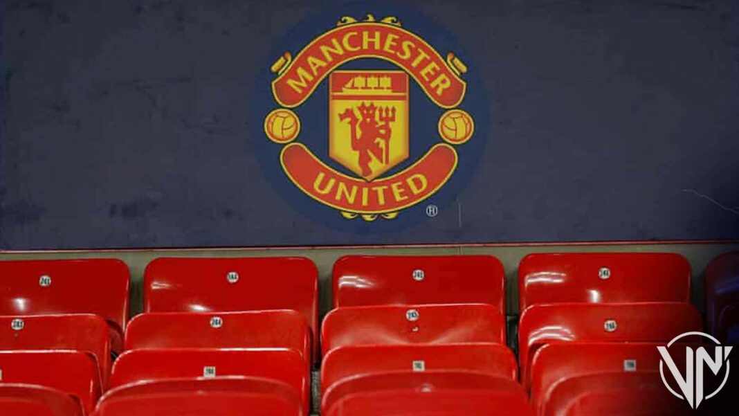 Manchester United suspende partido de la Premier League por covid19