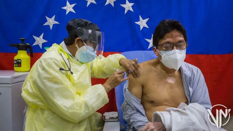 Maduro: 80% de la población está vacunada contra covid-19