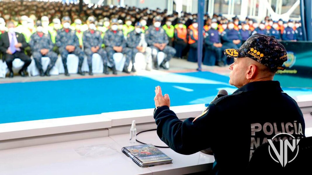 UNES gradúa 9 mil funcionarios de seguridad ciudadana