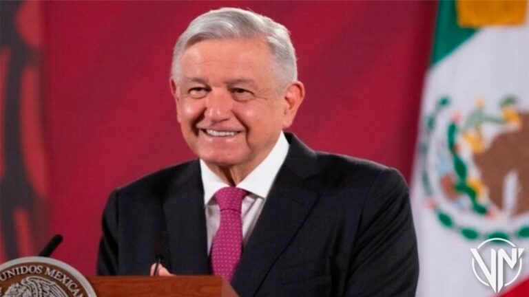 Presidente de México retoma actividades tras recuperarse de covid-19