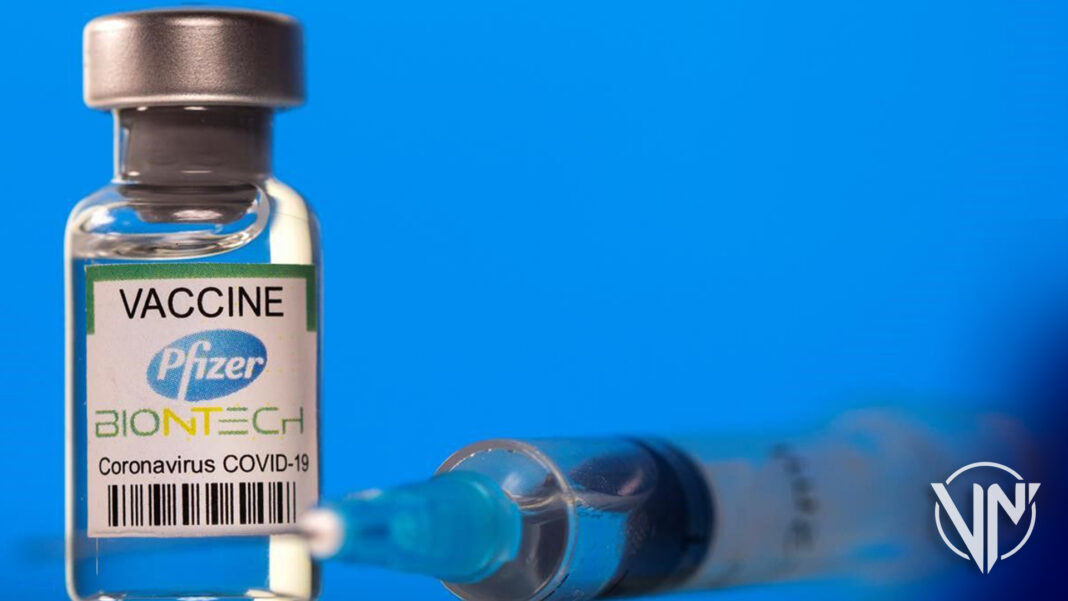 Pfizer y BioNTech comienzan a probar la vacuna específica de Ómicron en adultos