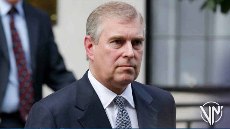 La corona británica retira títulos militares al príncipe Andrés por vínculos con caso Epstein