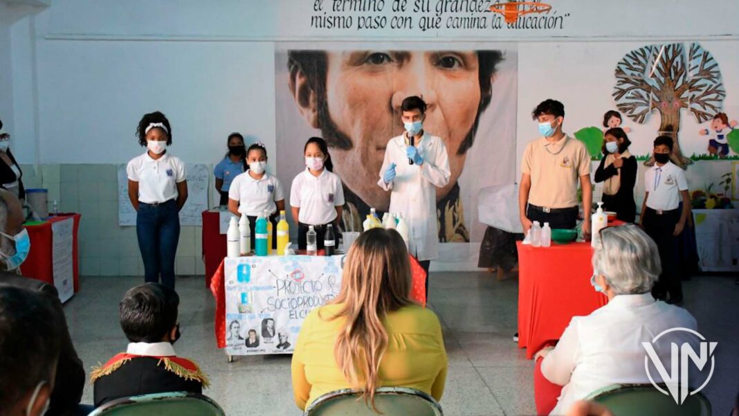 Más de un millón de estudiantes vacunados en Venezuela