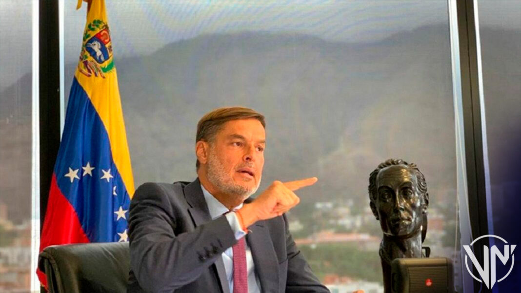 Gobierno de Colombia trata de inculpar a Venezuela por la muerte de excombatientes