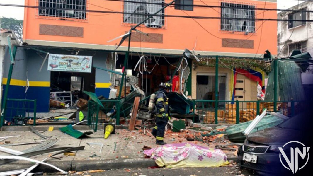 Mueren tres personas tras explosión de gas en Ecuador