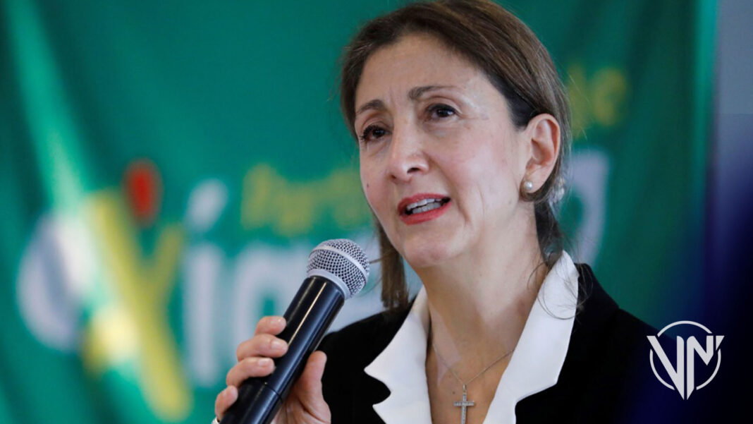 Ingrid Betancourt se disculpa por declaraciones misóginas