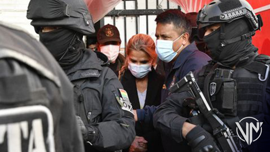 Bolivia: Con protestas inicia juicio por terrorismo de Jeanine Áñez