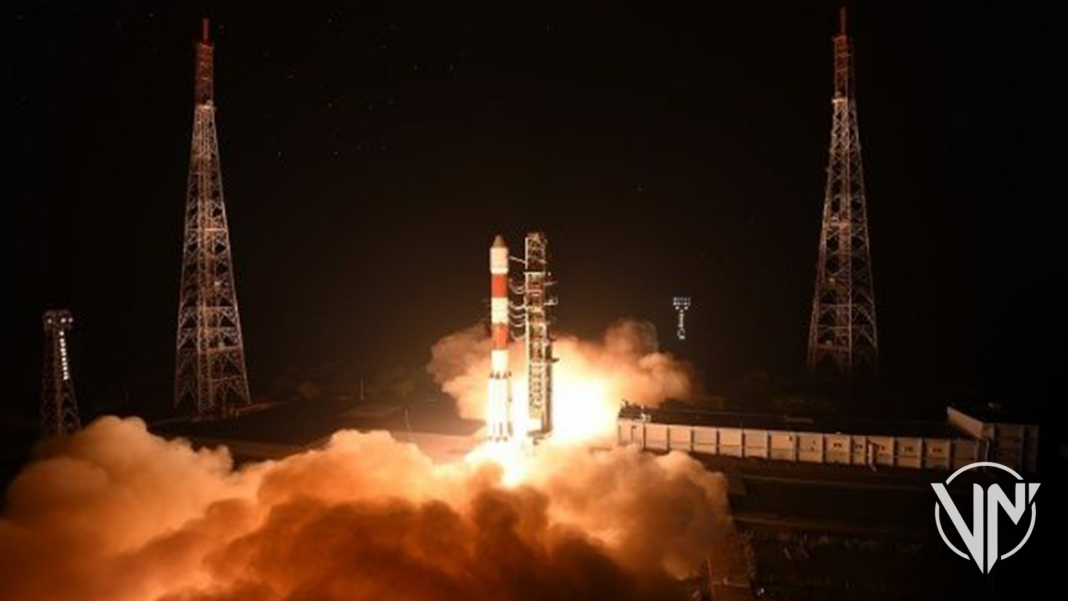 La India lanza satélite de teledetección en primera misión espacial de 2022