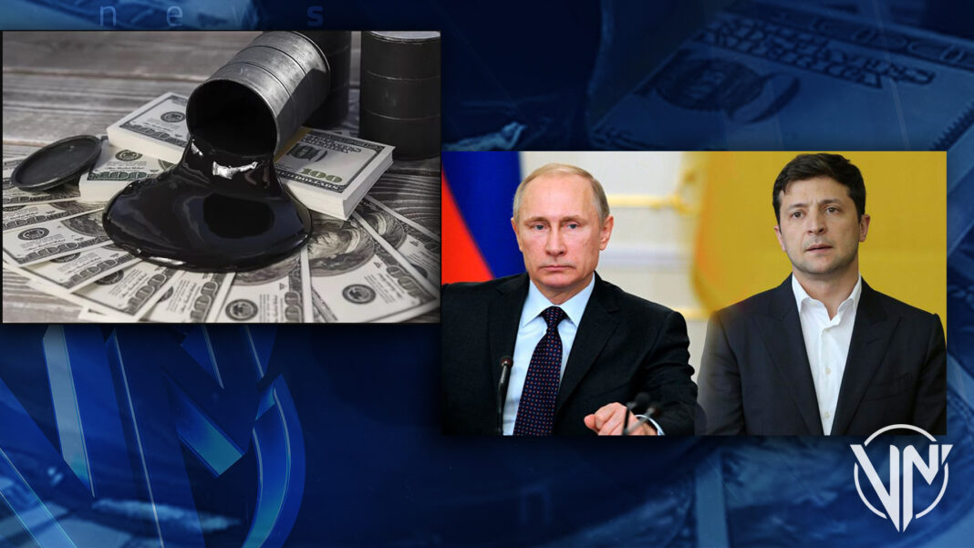 Suben precios del petróleo por operación militar rusa