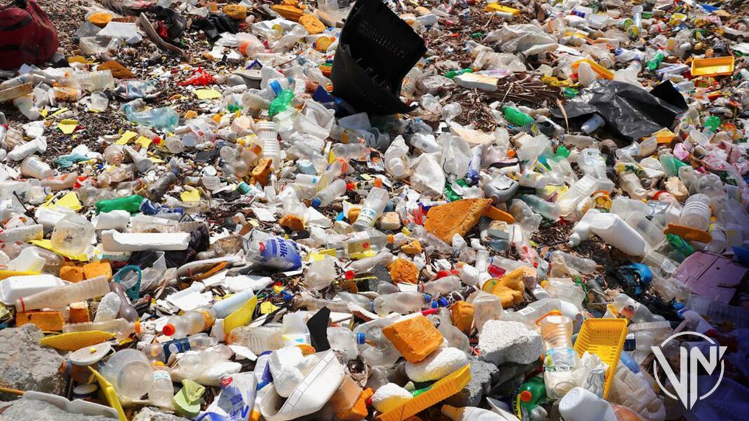 ONU podría abordar tratado global contra la contaminación de plásticos