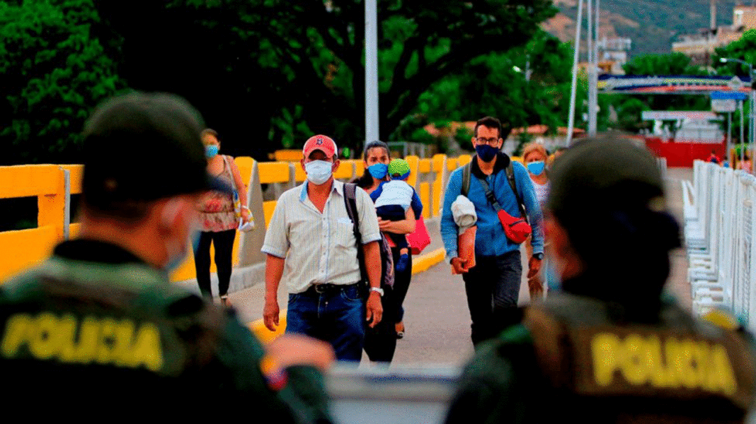 EEUU confirma que deportó a Colombia a migrantes venezolanos