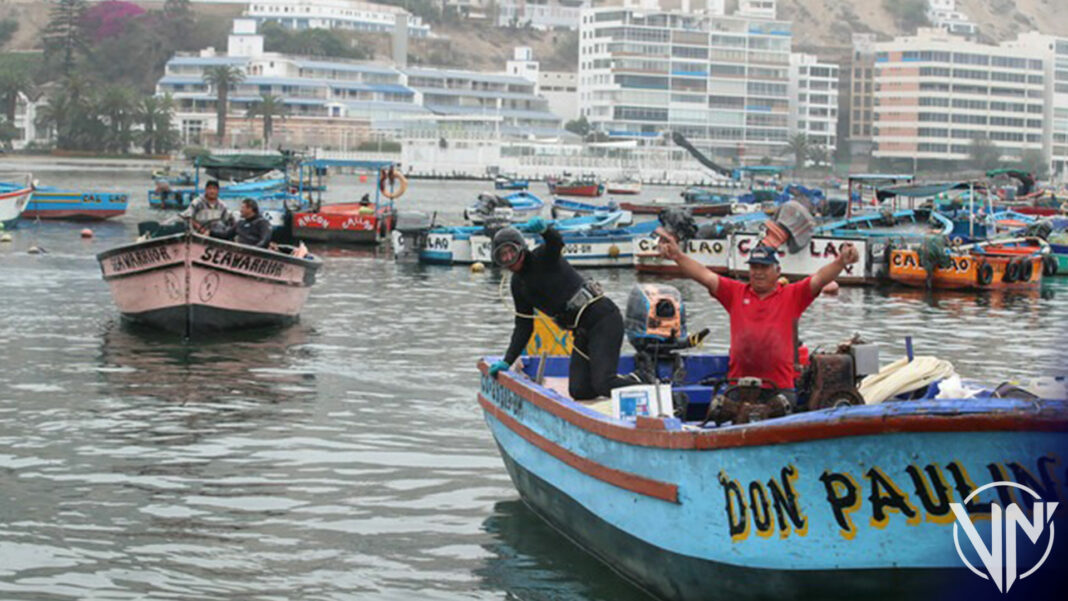 Pescadores en Perú exponen daños ecológicos provocados por Repsol