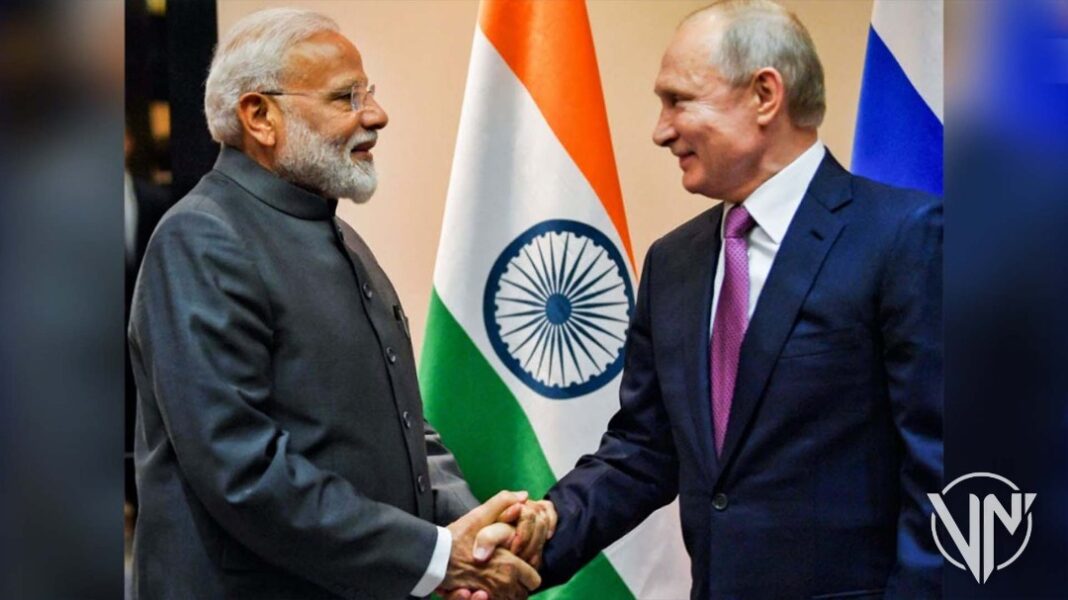 Gobierno de India contempla comprar petróleo a Rusia