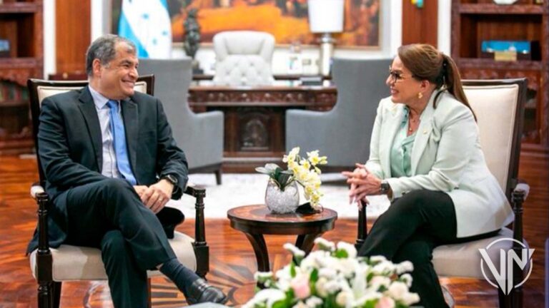 Rafael Correa se reunió con la presidenta de Honduras, Xiomara Castro
