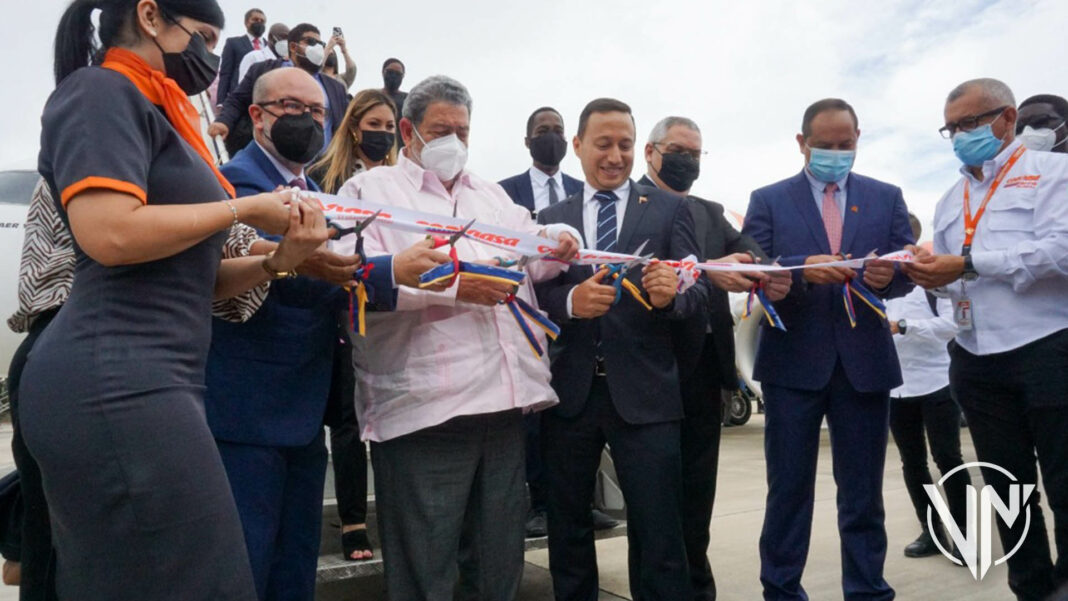 Conviasa inauguró frecuencia de vuelos hacia San Vicente y las Granadinas (+Video)