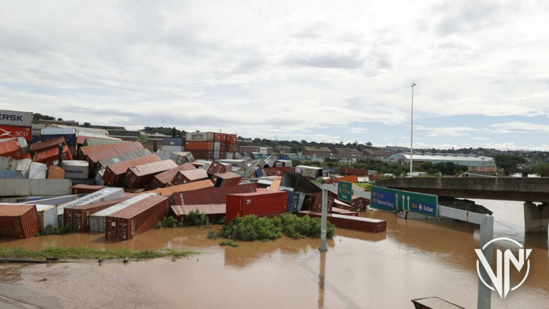 Inundaciones en Sudáfrica dejan al menos 45 muertos