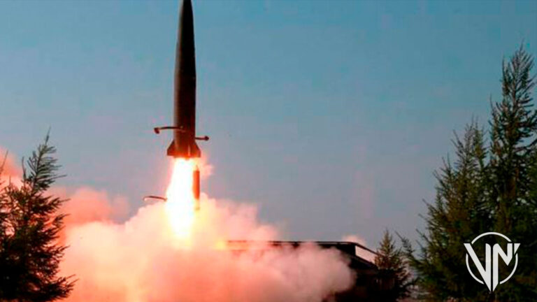 Rusia realiza lanzamiento de prueba del misil intercontinental Sarmat