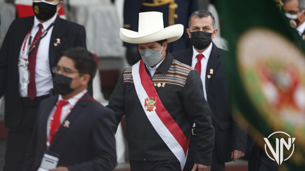 Partido opositor en Perú llama a destituir gobierno de Pedro Castillo