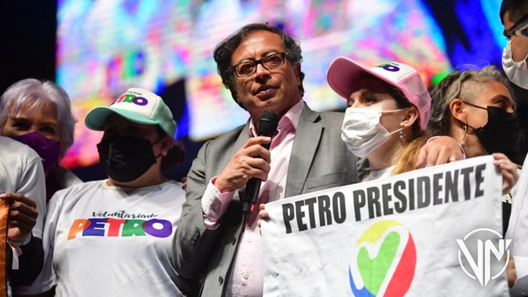 Gustavo Petro lidera intención de voto de cara a presidenciales de Colombia