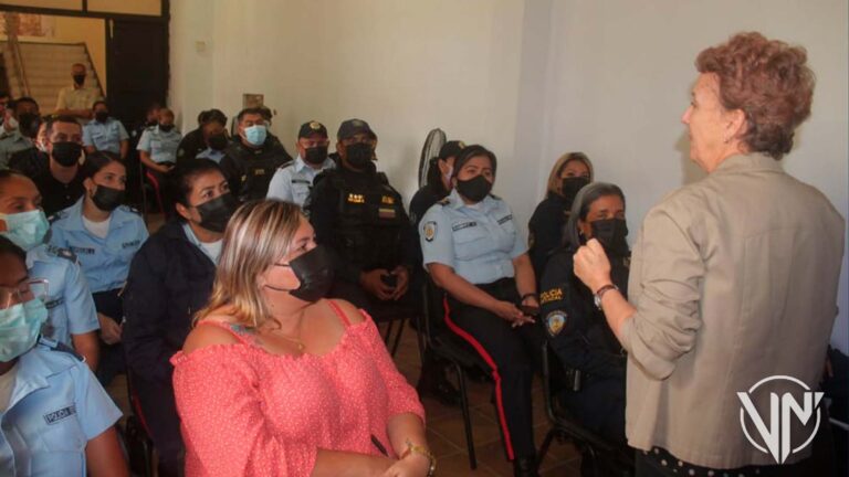 Capacitan a funcionarios de la Policía de Carabobo en materia de DDHH