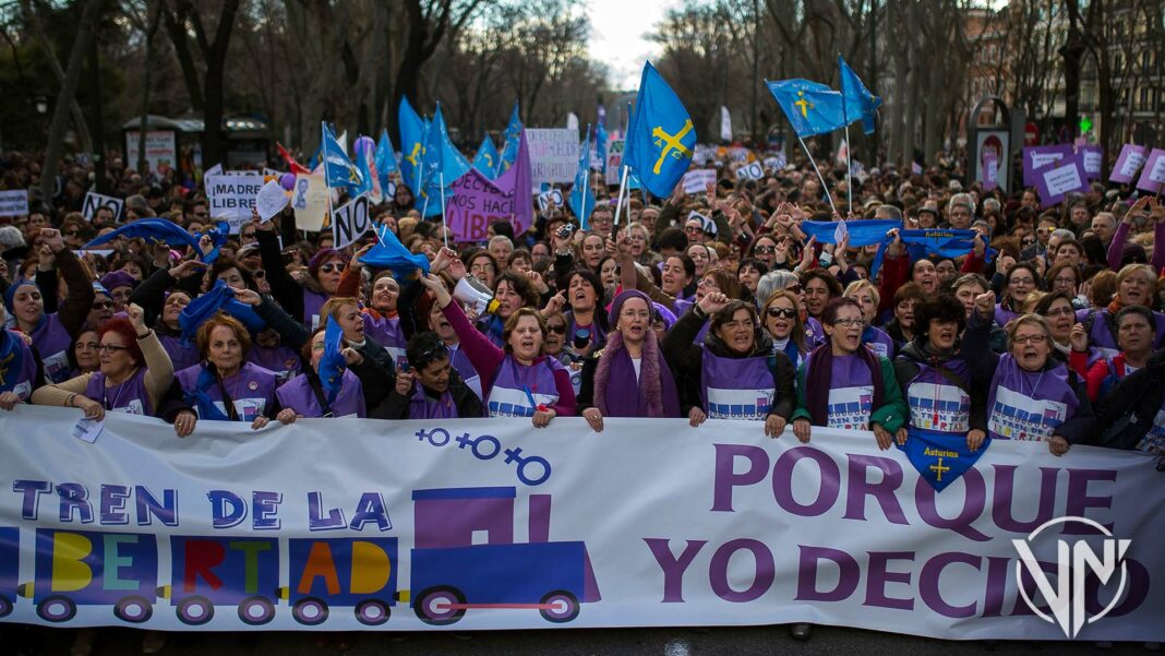 Aborto en España: Evalúan permitirlo a mayores de 16 años