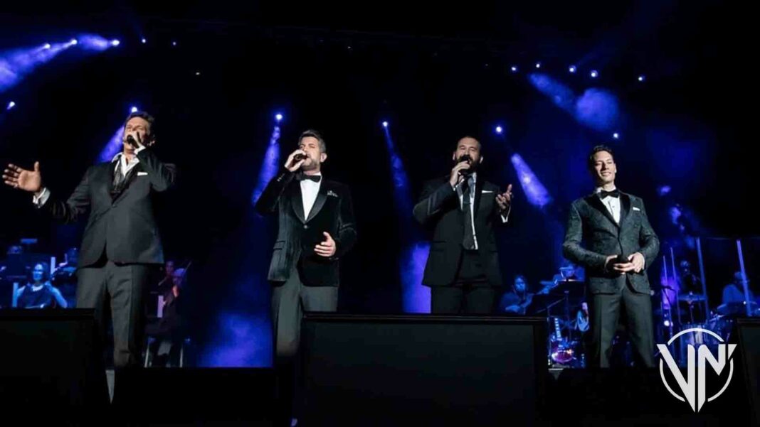 Il Divo realizó homenaje a Carlos Marín durante concierto en México