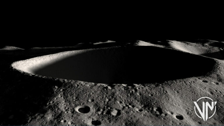 Existen capas de hielos en la superficie lunar que podrían proveer agua a los humanos
