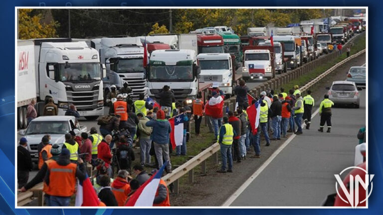 Transportistas levantan huelga en el sur de Chile tras acuerdo