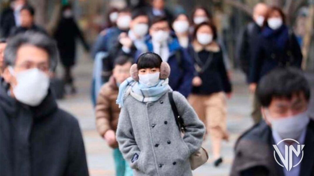 Japón suspende uso obligatorio de mascarillas al aire libre