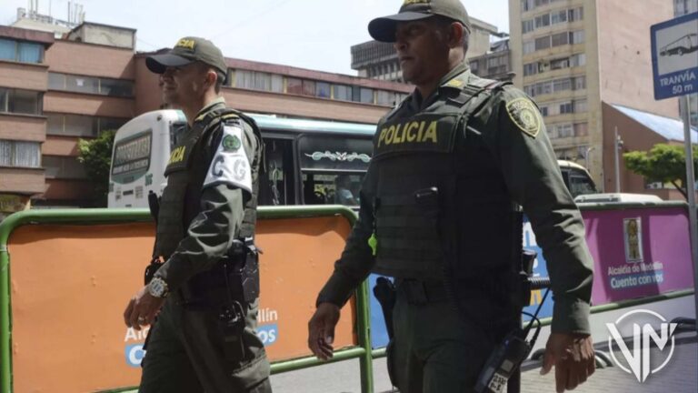 Mueren dos policías colombianos tras ataque armado en Antioquia