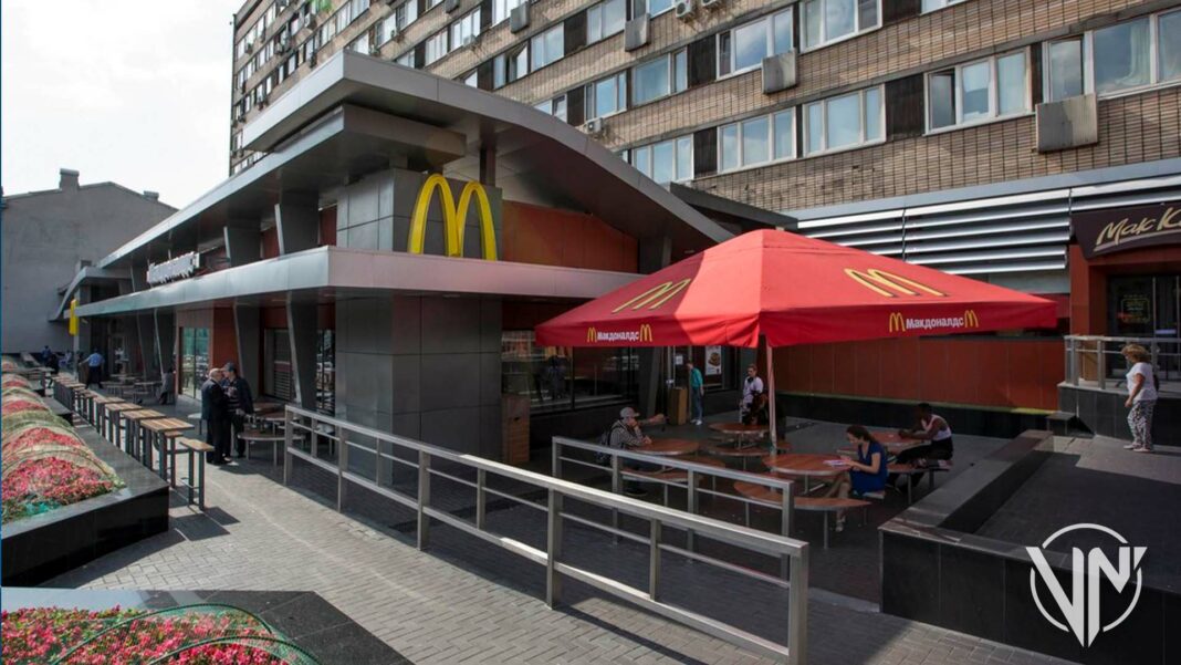 McDonald's abandona Rusia y estima vender sus negocios en el país