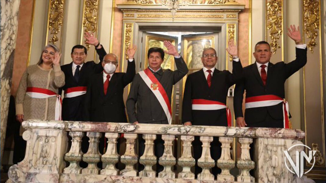 Perú: Presidente Pedro Castillo juramentó cuatro nuevos ministros