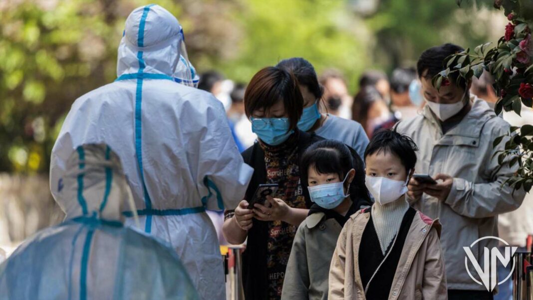China reporta una muerte y 156 nuevos contagios por la covid-19