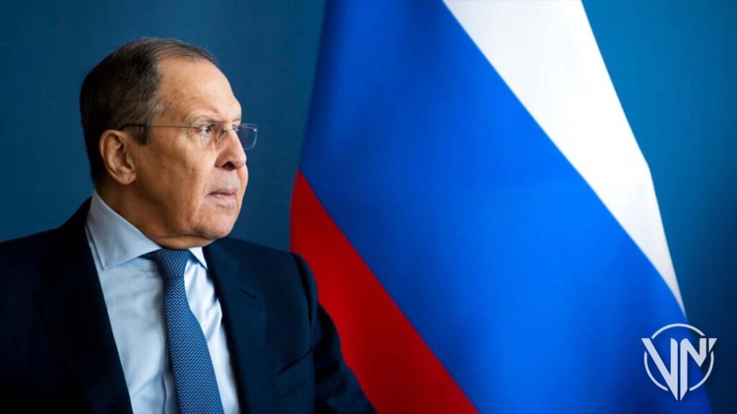 Lavrov cuestiona actitud de países de la OTAN por bloquear su vuelo a Serbia