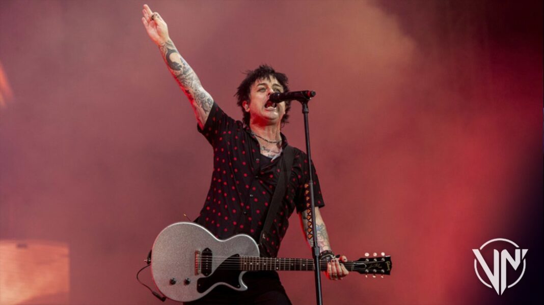 Líder de Green Day renunciará a su ciudadanía