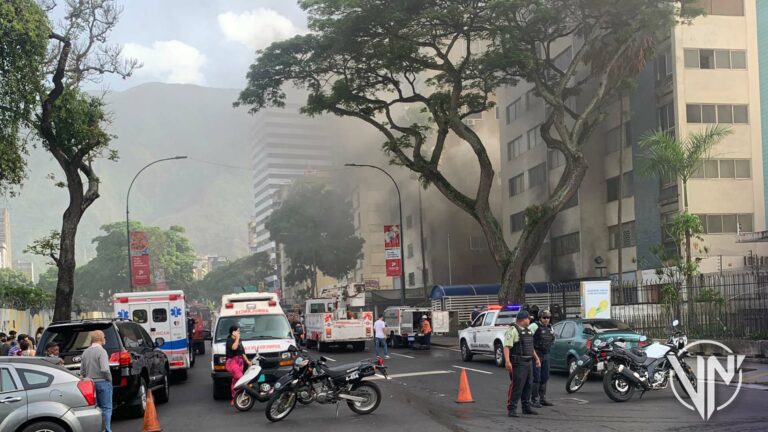 Incendio de edificio en Altamira fue totalmente controlado