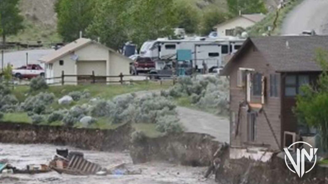 ¡Sorprendente! Vea como el río Yellowstone arrasó con una casa en EEUU (+Video)