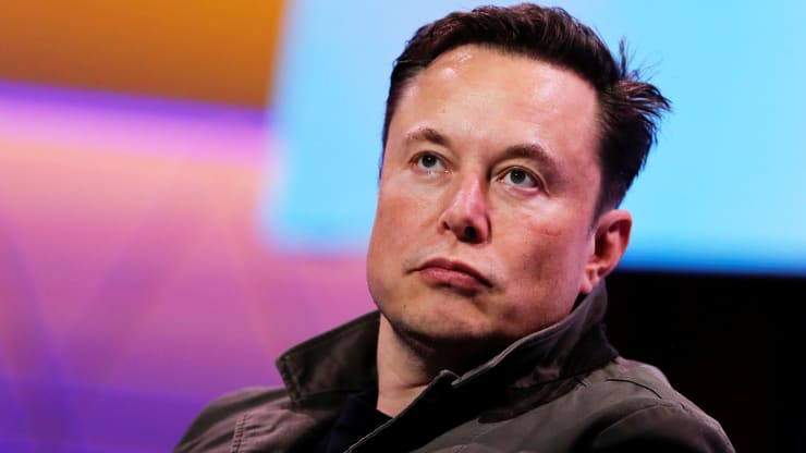 Elon Musk demanda Twitter 