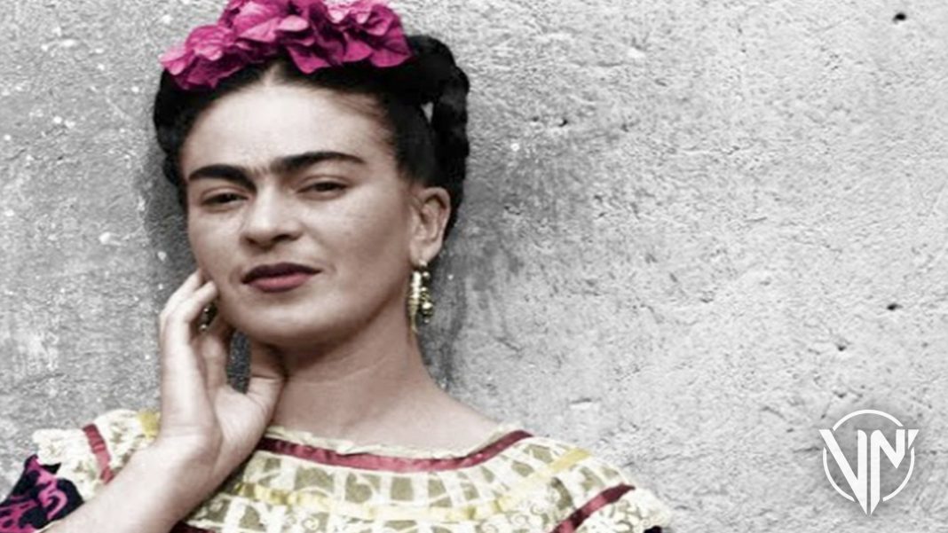 Frida Kahlo Puma