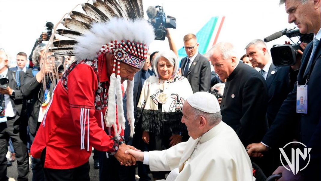 Papa Francisco visita Canadá por peregrinaje para pedir perdón por abusos sexuales de la Iglesia Católica