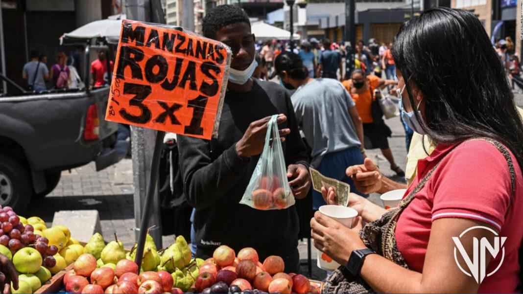 57.3% de los venezolanos considera que la economía se está recuperando