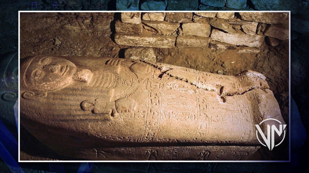 En Egipto descubren sarcófago de secretario real de Ramsés II