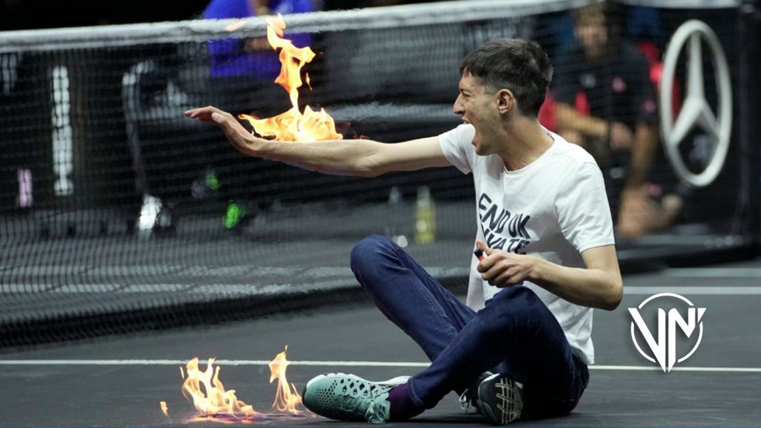 Se prende en fuego antes de la despedida de Roger Federer en Londres