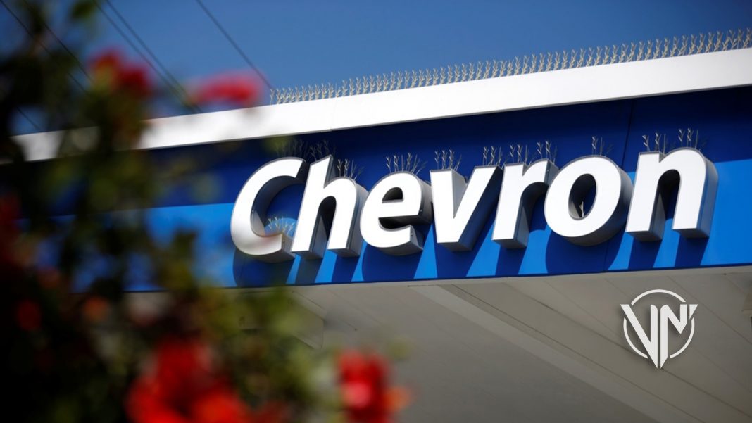 EEUU podría aliviar sanciones a Venezuela para permitir a Chevron iniciar exportaciones de crudo