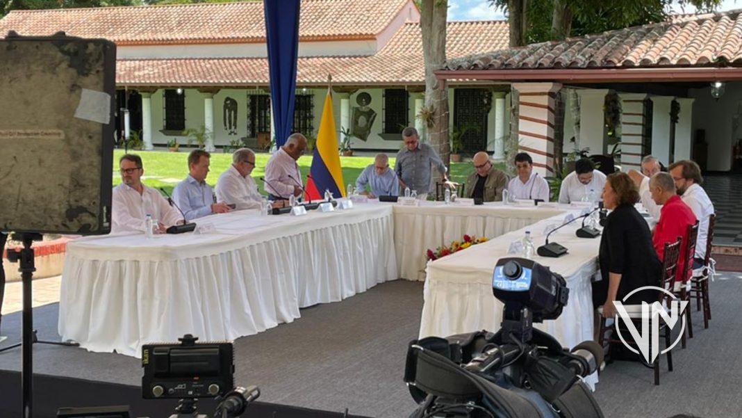 Diálogo entre Colombia y ELN iniciarán formalmente en noviembre (+Comunicado)