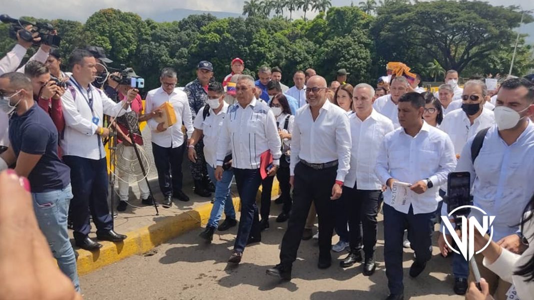 Parlamentarios de Colombia y Venezuela acuerdan 5 encuentros birregionales (+Video)