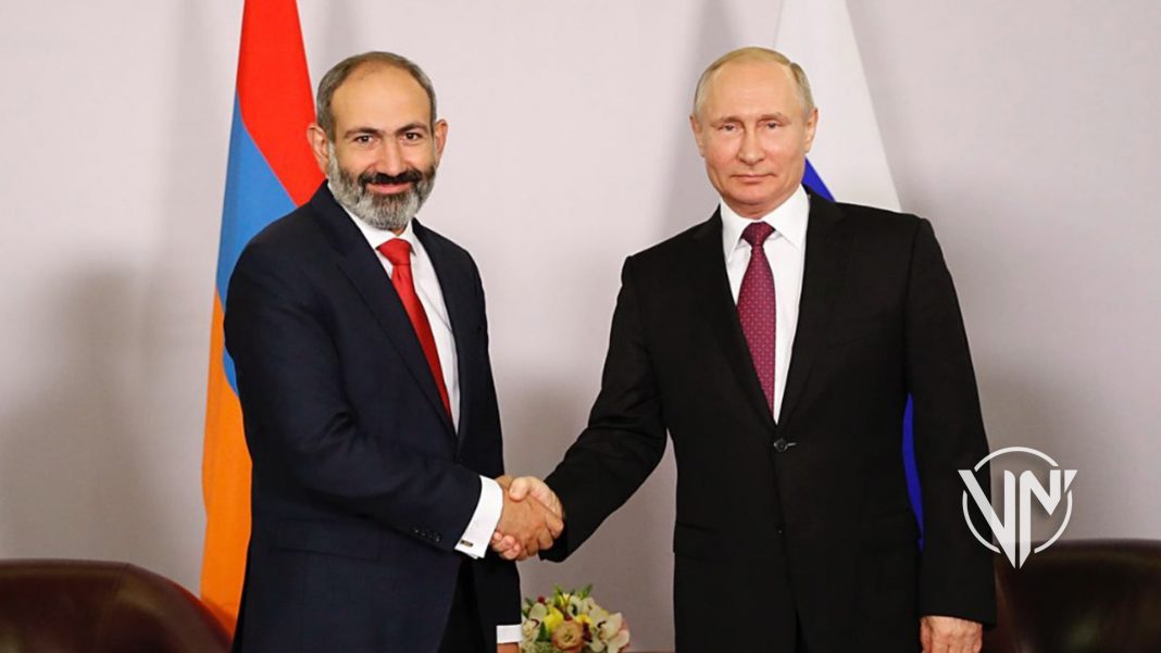 Putin aboga por la paz entre Armenia y Azerbaiyán