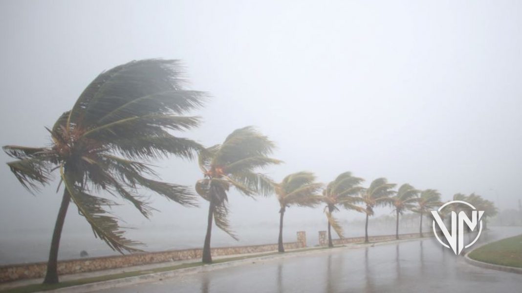 Tormenta tropical Lisa podría convertirse en huracán durante su paso por Centroamérica