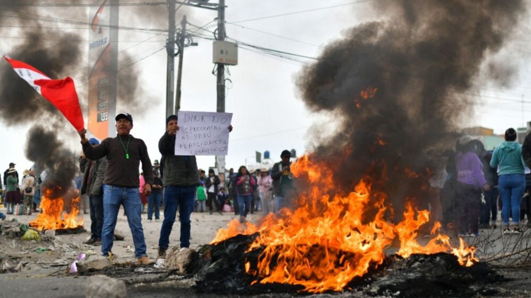 manifestantes Perú
