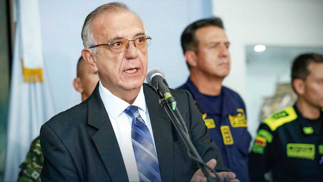 Pese a pedido de orden de captura, ministro Iván Velásquez dice ser inocente por caso Odebrecht